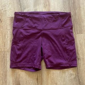 Lululemon size 10 bike shorts, 4 inch inseam